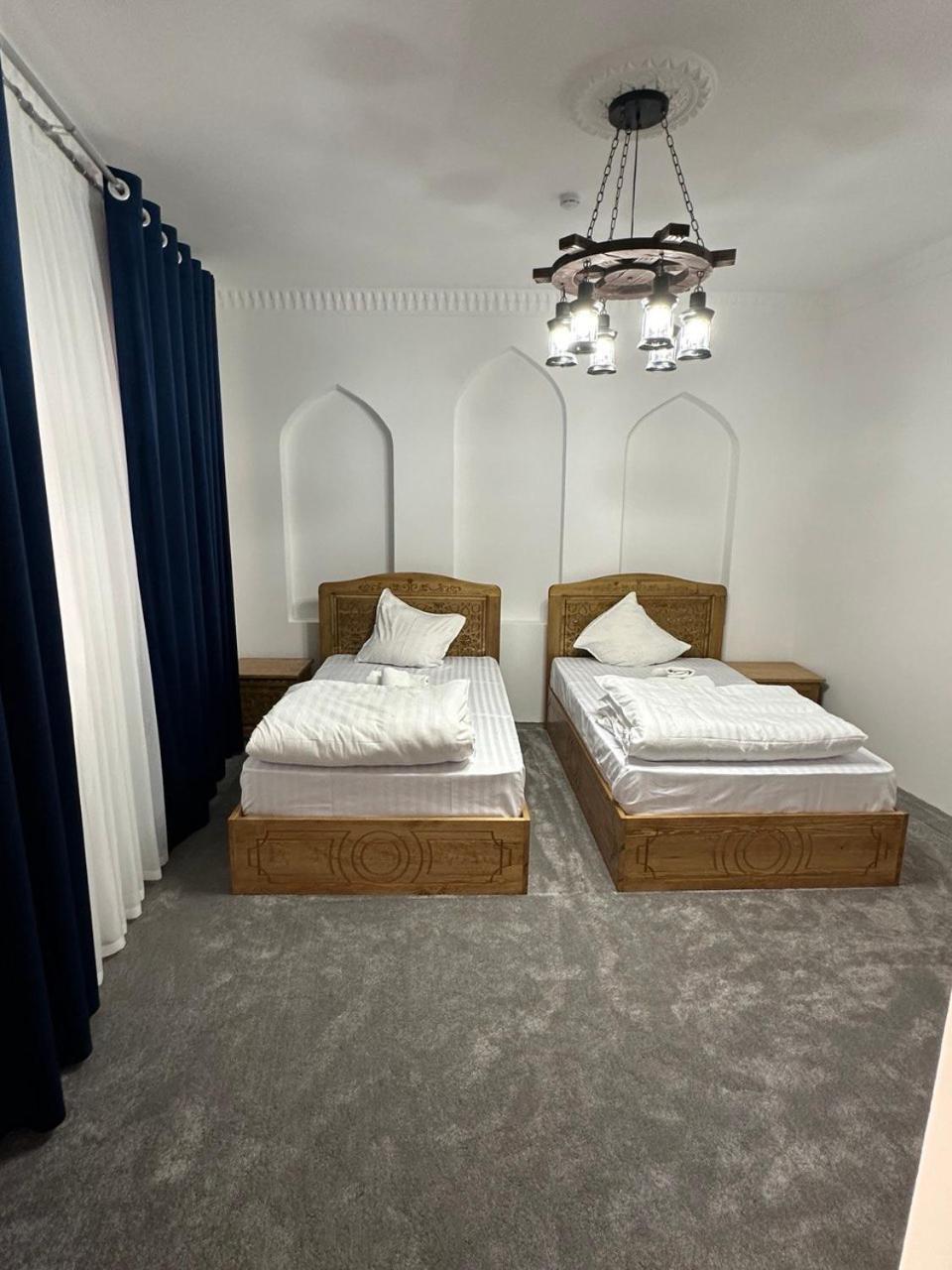 Munis Hotel بخارى المظهر الخارجي الصورة